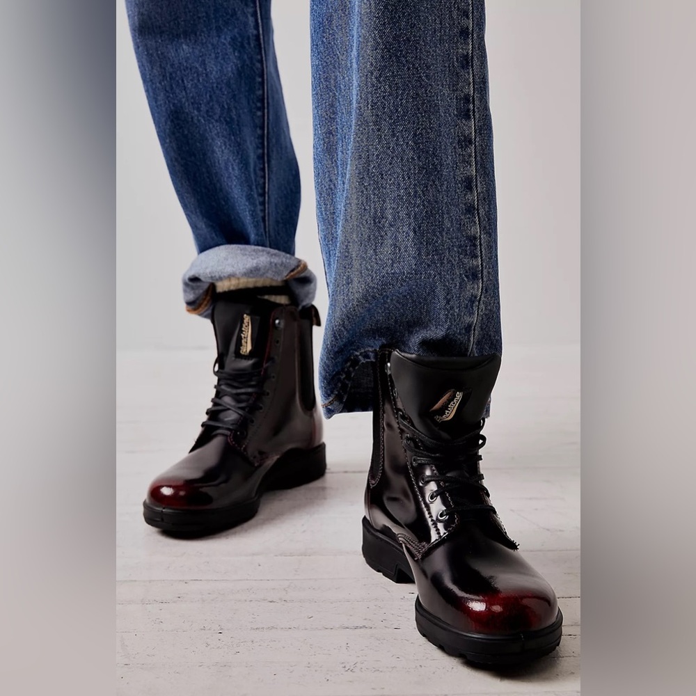 Brand New Blundstone Lace Up Gore Boots